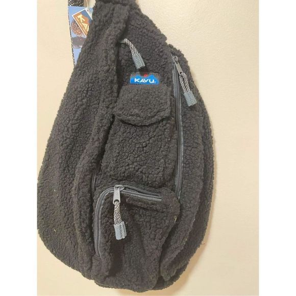 NWT KAVU SHERPA FLEECE ROPE BAG - Picture 10 of 13